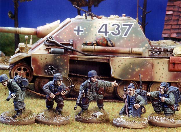 PARAS PAINTED BY SPECIAL FORCES. CLICK TO GO TO WW2 COLLECTIONS