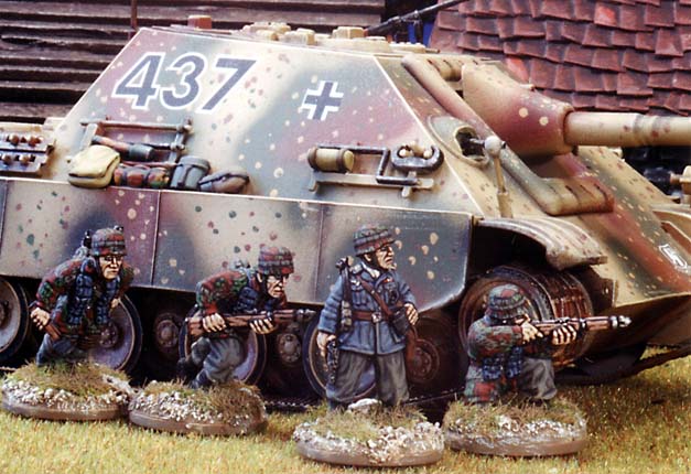 PARAS PAINTED BY SPECIAL FORCES. CLICK TO GO TO WW2 COLLECTIONS