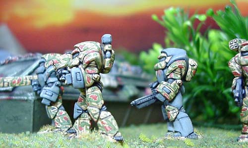 Power Armour in use with the Lightning Division. These use a variety of weapons including the 10cm Powergun